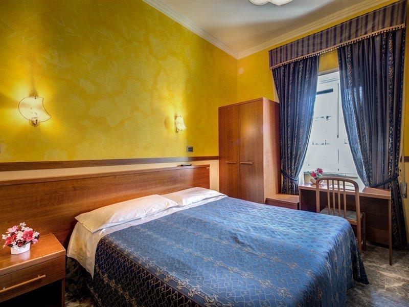 Hotel Planet Рим Экстерьер фото